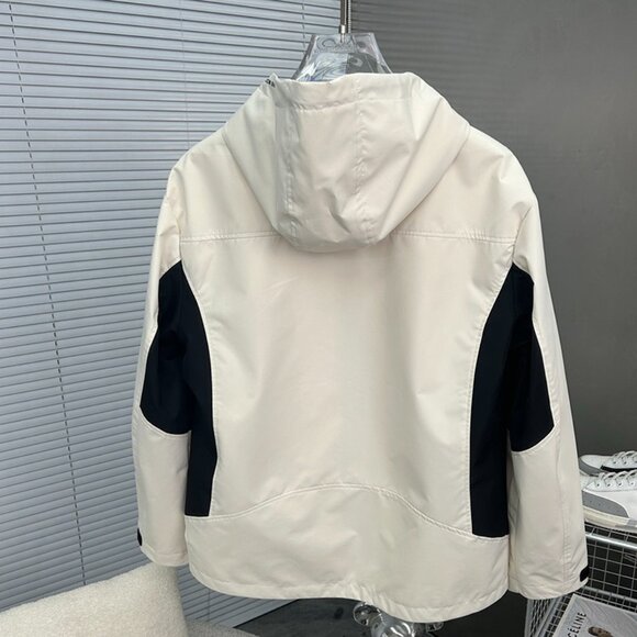 Kolon Sport Black And White Hooded Jacket - Picture 2 of 8